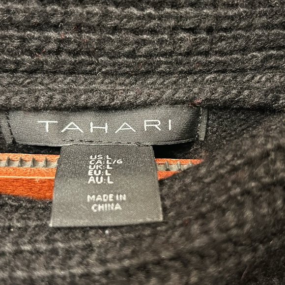 Tahari Red and Black Fair Isle Knit Sweater - Size Large NEW - Picture 2 of 4